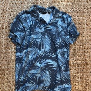 Travis Mathew Men's Dark Blue and Sky Blue Patterned Polo